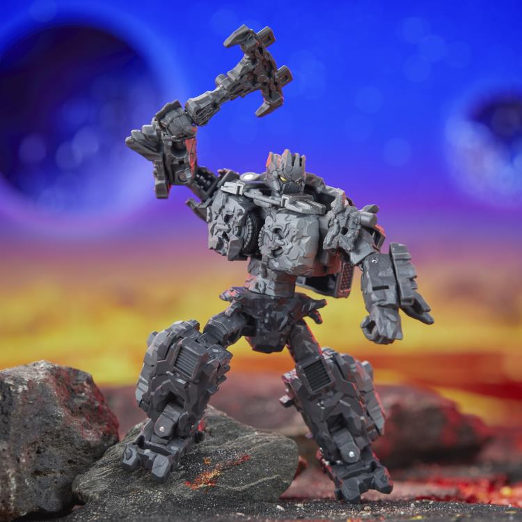 Transformers Generations Legacy United Deluxe Class Infernac Universe Magneous Action Figure