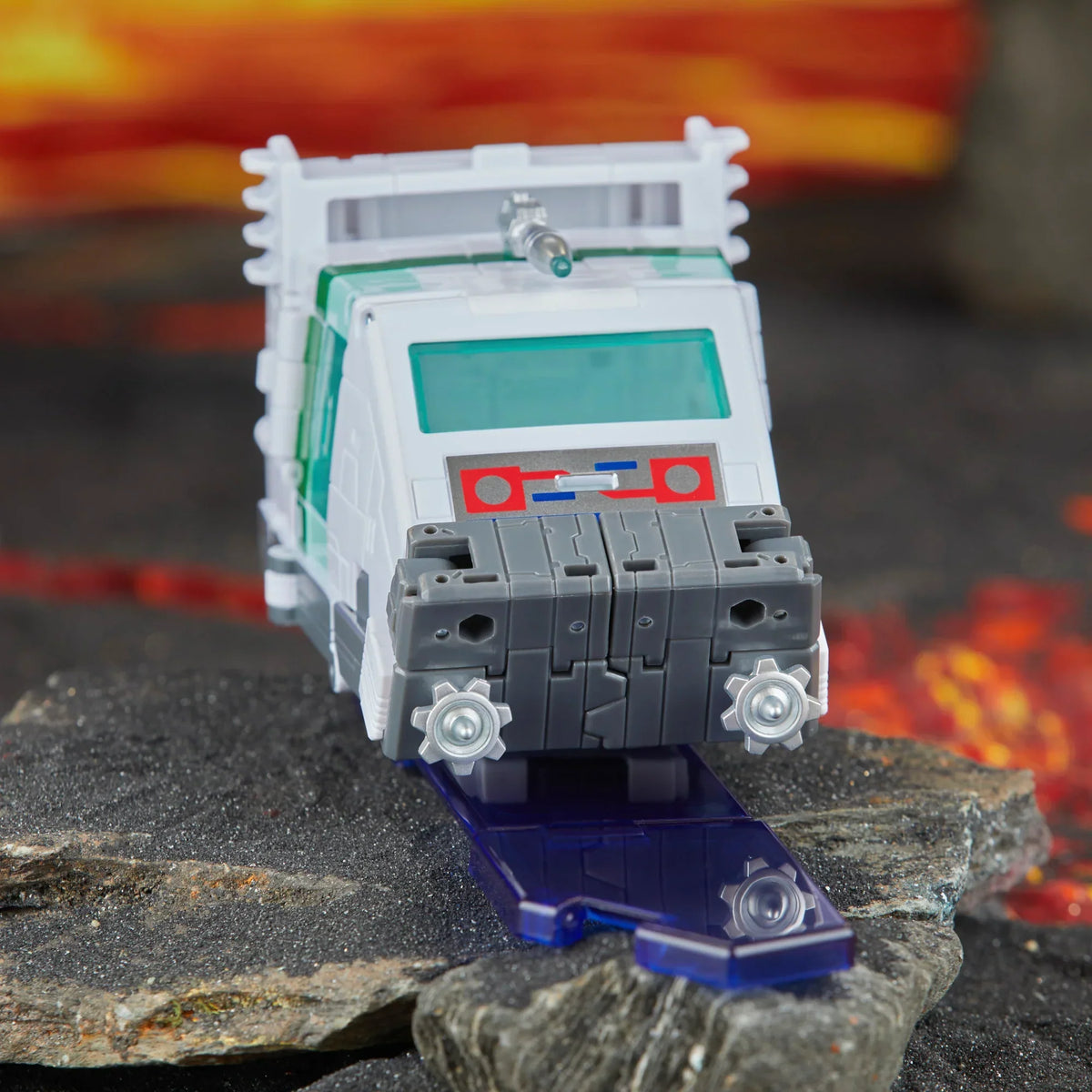 Transformers Generations Legacy United Voyager Class Origin Wheeljack Action Figure