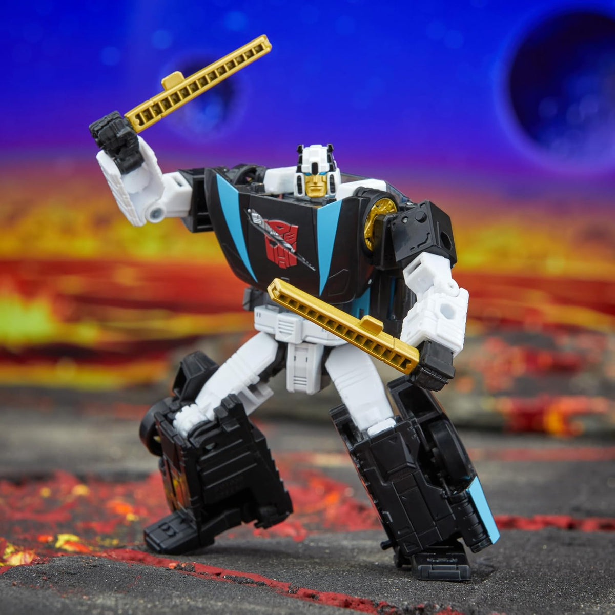 Transformers Generations Legacy United Deluxe Class Armada Universe Wheeljack Action Figure